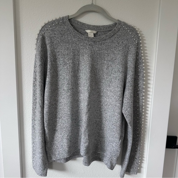 H&M Sweater - Picture 6 of 6